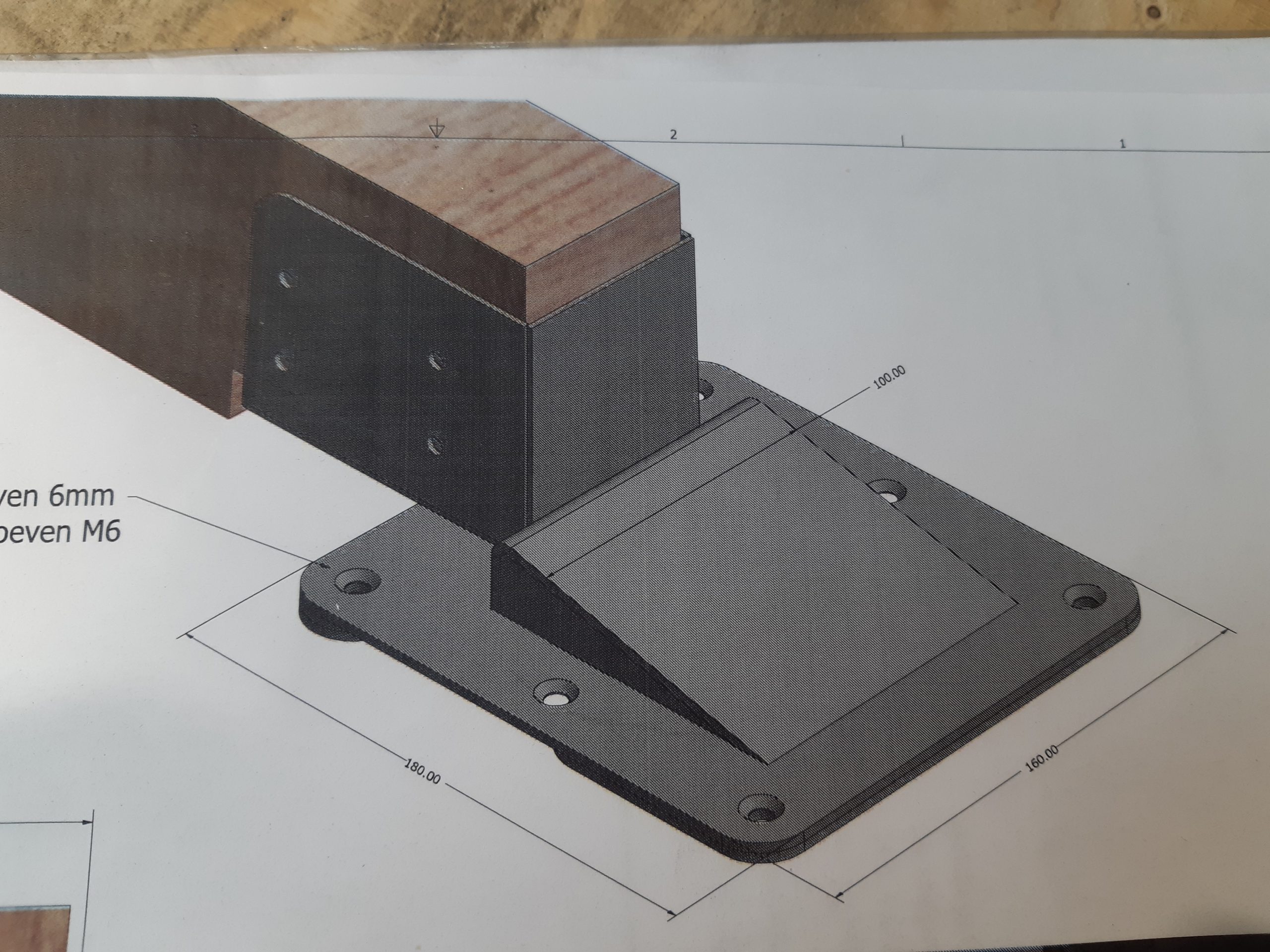 Van tekening naar gelaserde en gezette montageplaat